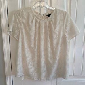 EUC 🌟 Beautiful Ann Taylor Blouse